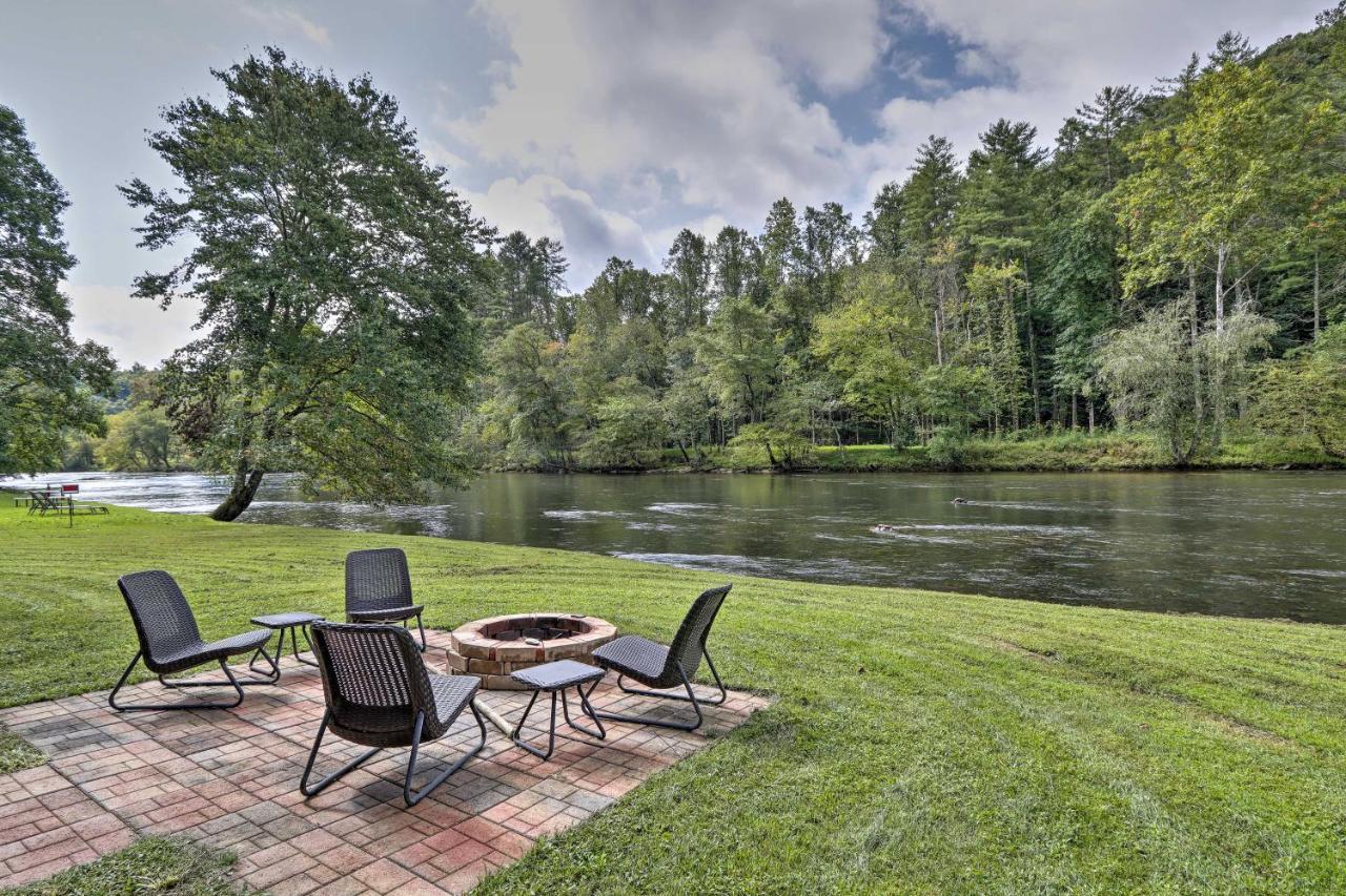 Rivers Edge - Ultimate Riverfront Getaway Hayesville Ngoại thất bức ảnh